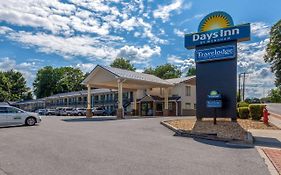 Travelodge By Wyndham Charles Town - Harpers Ferry